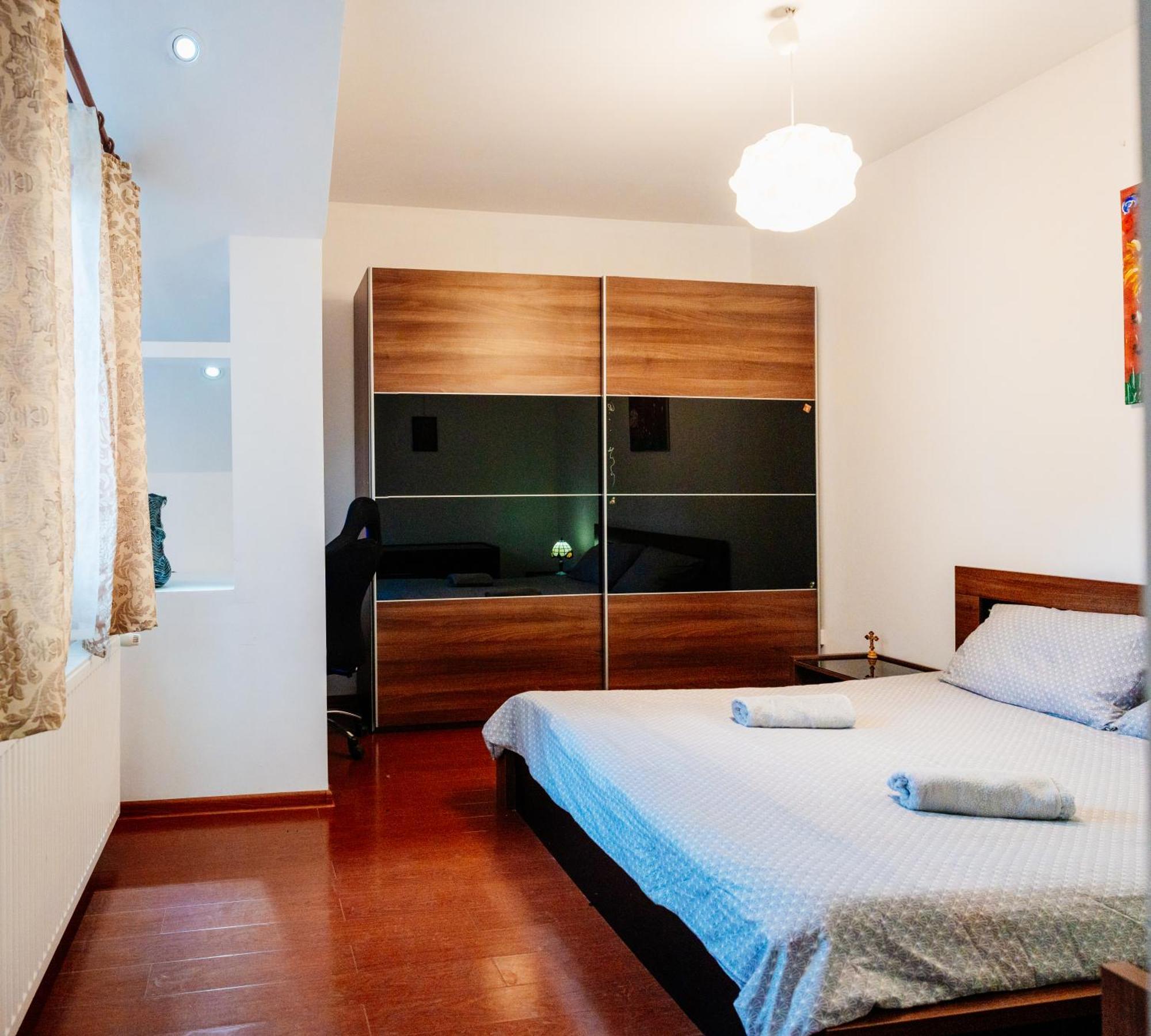 Maan Central Apartment Pet Friendly Location 브라쇼브 외부 사진