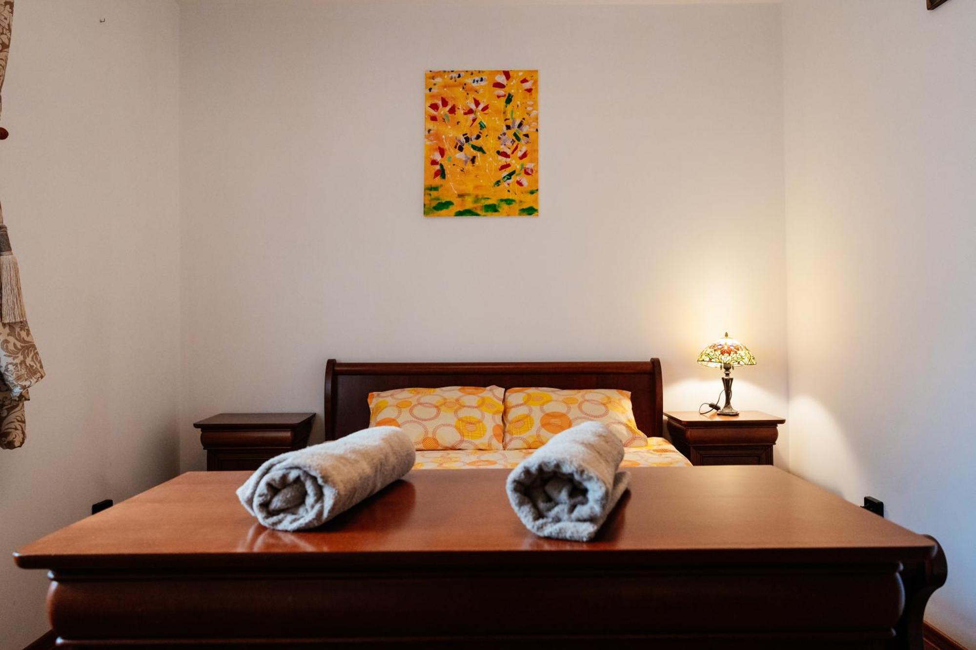 Maan Central Apartment Pet Friendly Location 브라쇼브 외부 사진