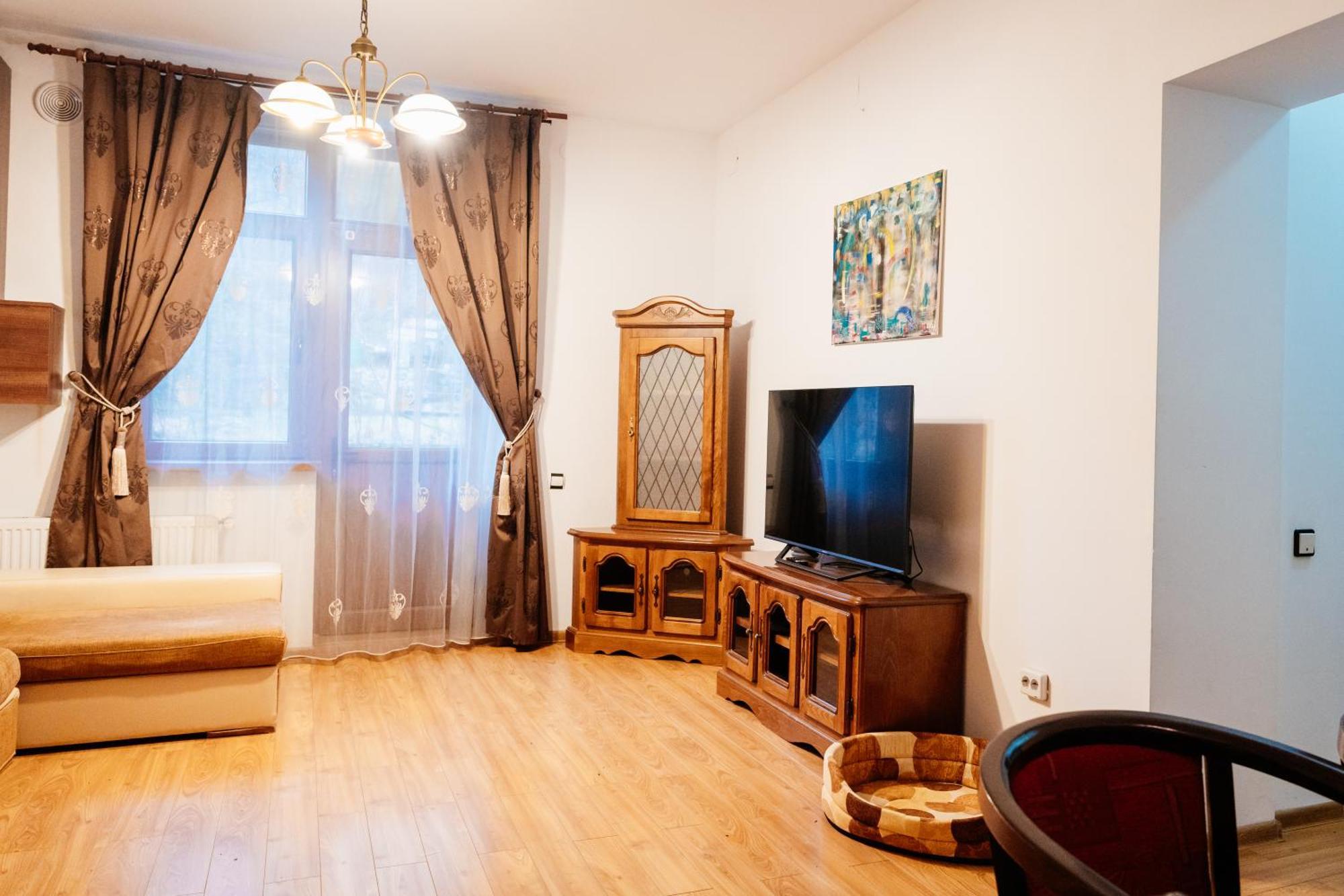 Maan Central Apartment Pet Friendly Location 브라쇼브 외부 사진